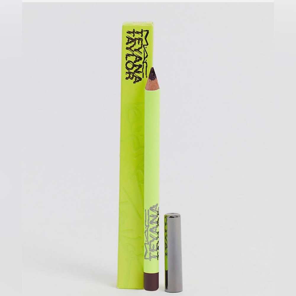 MAC TEYANNA TAYLOR Lip Pencil